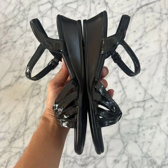 SAS Strippy - Dress Sandal New in Box Sz 7.5 M