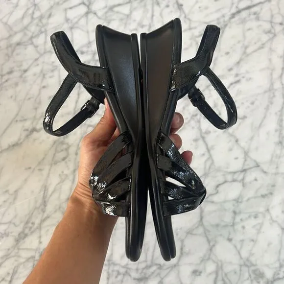 SAS Strippy - Dress Sandal New in Box Sz 7.5 M