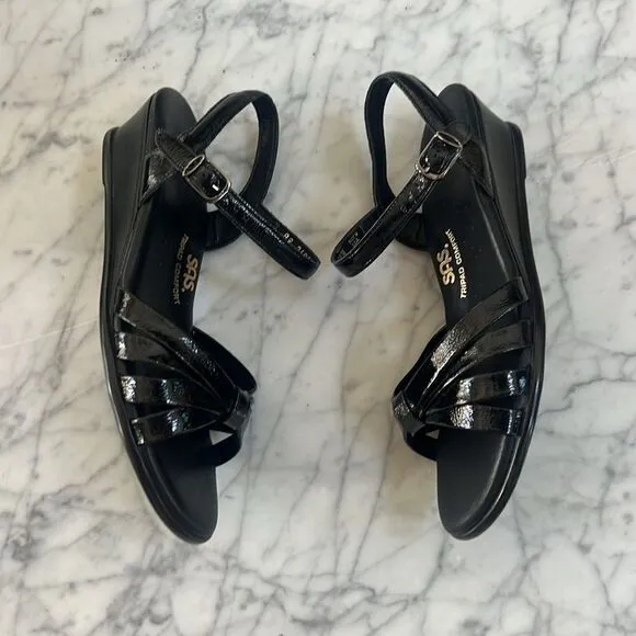 SAS Strippy - Dress Sandal New in Box Sz 7.5 M