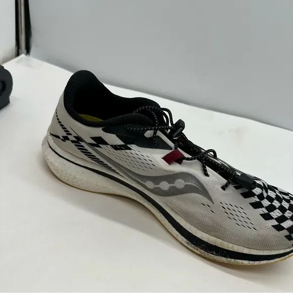 Saucony Endorphin Pro 2 Mens 13 Checkered Running Shoes Sneakers Gym S20687-40