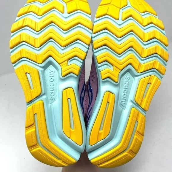 Saucony Guide 14 Running Shoes Future Pink