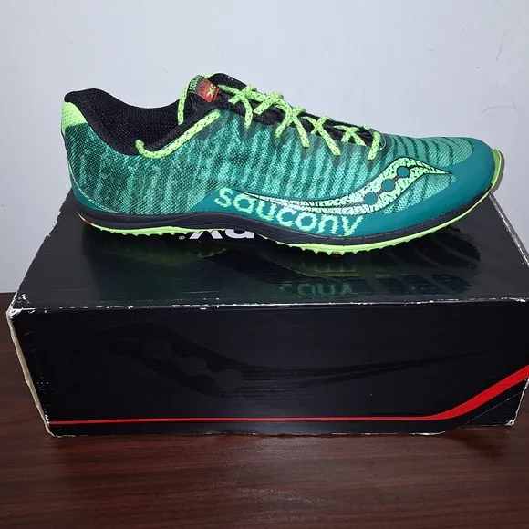 Saucony Racing Kilkenny XC in a men's size 12.5. They're NWT with no flaws.