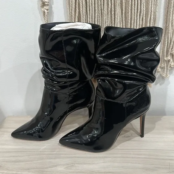 Schutz Ashlee Patent Leather Slouchy Stilletto size 6 NWOB