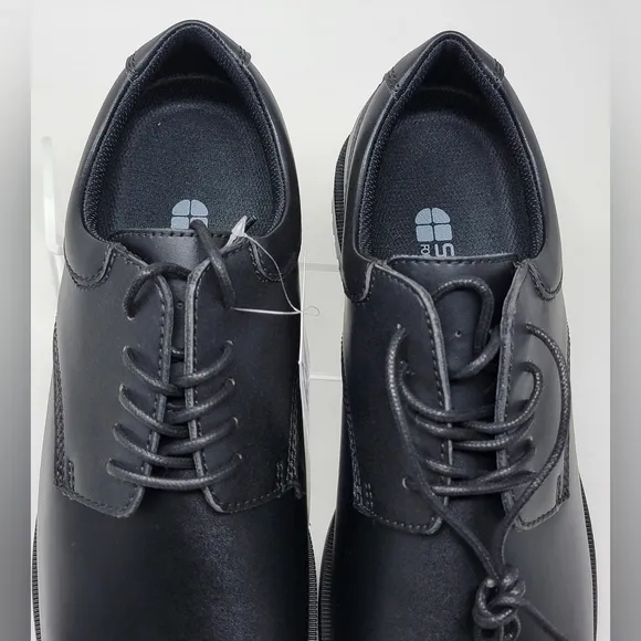Shoes for Crews Men's Cambridge Slip Resistant Shoes Size 10.5 Wide Black 6006W