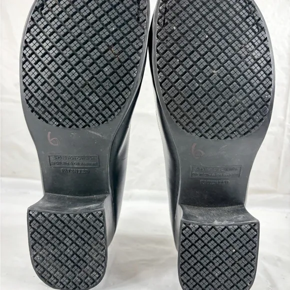Shoes for Crews  pump chunky vintage Y2k