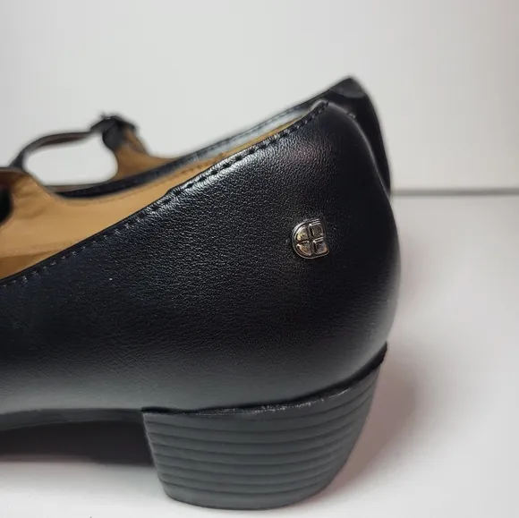 Shoes For Crews Vita Women's Black Mary Jane Dress Shoes Style #58565 Size 9