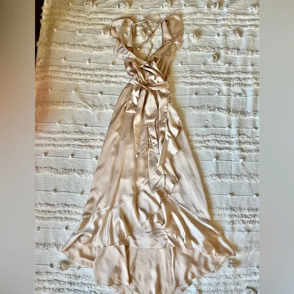 Show Me Your Mumu Samantha Ruffle Wrap Dress size medium