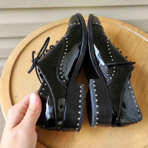 Sigerson Morrison Elinor patent leather studded oxford shoes size 7