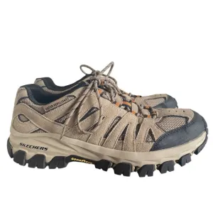 Skechers EUC Waterproof Relaxed Fit Memory Foam Hiking Shoes, Men’s 10, 204518