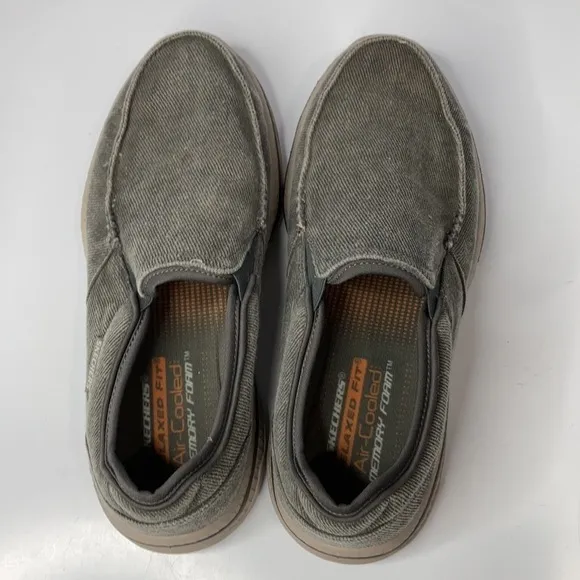 Skechers relaxed fit Creston slip on shoes charcoal gray size 9