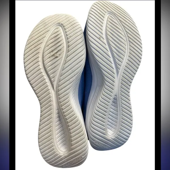 Skechers Slip ins Shoes size 8 - hardly worn