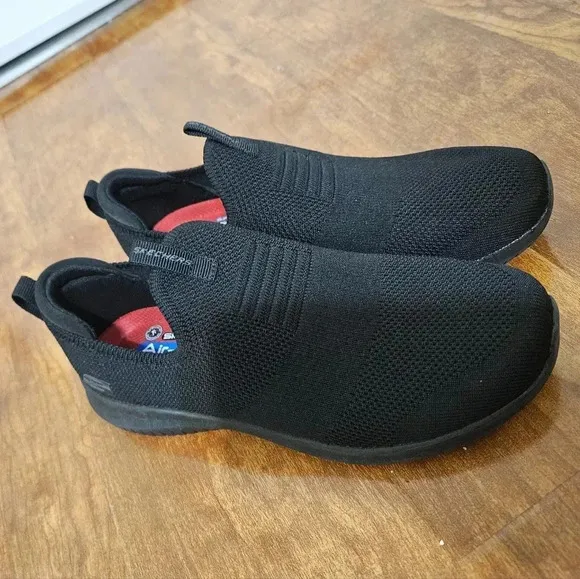 Skechers Slip Resistant Shoes