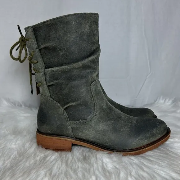 Sofft Aqua Sofft NWT Women's Waterproof Taupe Suede Lace Back Boots Sz 6.5