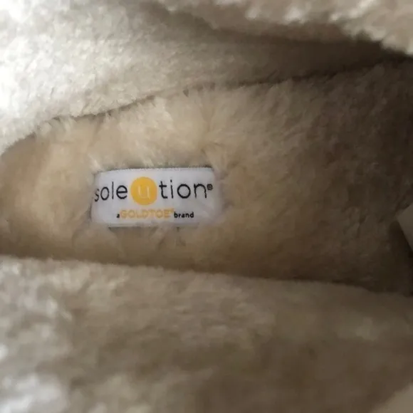 SolUtion' slipper collection will bring you the comfort Brand New Unisex goldtoe