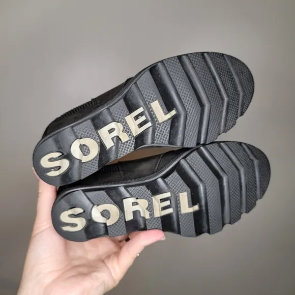 Sorel Black Joan of Arctic II Chelsea Wedge Bootie 6.5 waterproof leathe…