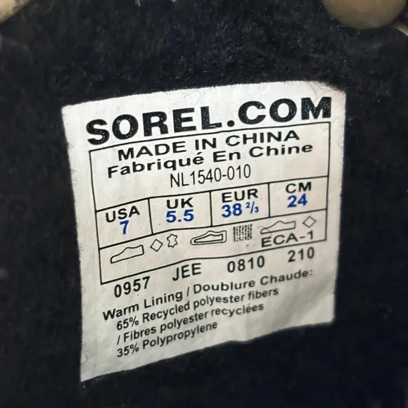 Sorel Black Waterproof Joan Of Arctic Lace Up Boots Size 7