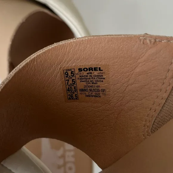 Sorel Cameron Flatform Platform Puff Strap Criss Cross Sandals Mules Size 9.5