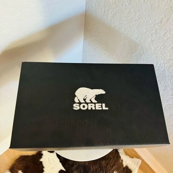 Sorel Go Mail Run Faux Fur Cotton Slippers, Cozy House Shoes , Cream, Size 8, NW