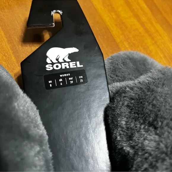 Sorel house slippers - can be worn indoor or outdoorSize 8