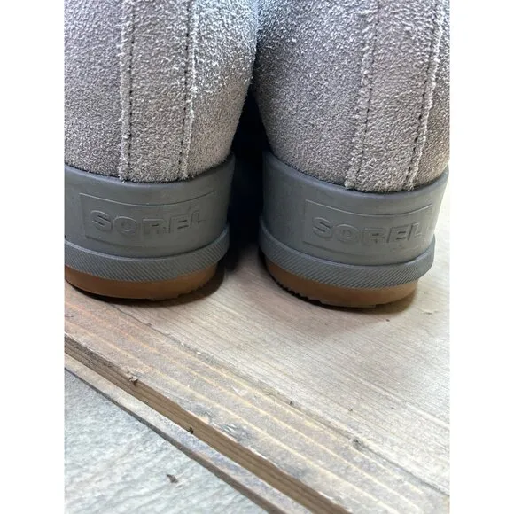 Sorel Joan Of Arctic Boots Womens US7 Gray Distressed Chelsea Suede Waterproof