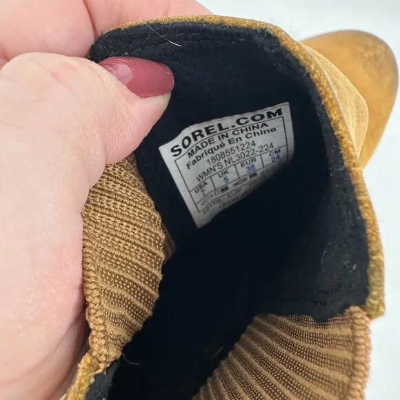 Sorel Joan of Arctic II Wedge Chelsea Boots Tan Waterproof Leather 7