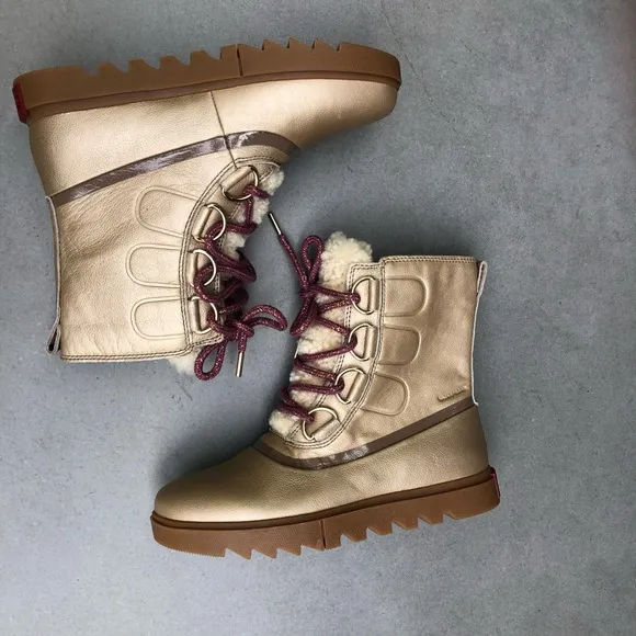 SOREL Joan of Arctic Next Lite Lux Boots
