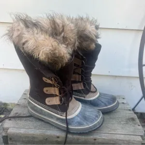Sorel Joan of Ark Winter Snow Boots Style NL1540-258 Size 8