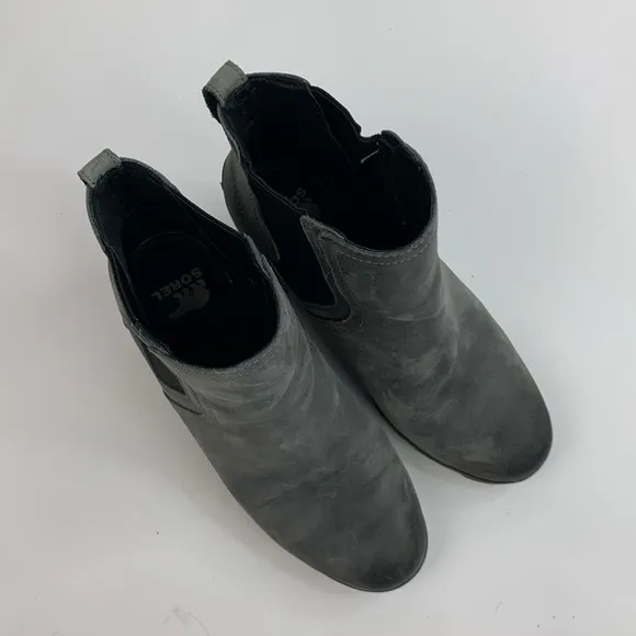 SOREL Joan Uptown Chelsea Leather Waterproof Wedge Boots Size 8.5 Gray Black
