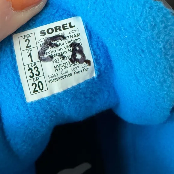 Sorel Kids’ Whitney II Short Waterproof Insulated Boots- Size 2
