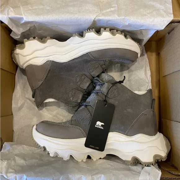 Sorel Kinetic Breakthru Grey Quarry Sneakers Ankle Bootie Boots Shoes Flat 6 NEW