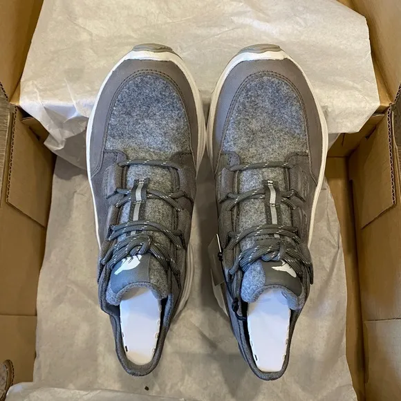 Sorel Kinetic Breakthru Grey Quarry Sneakers Ankle Bootie Boots Shoes Flat 6 NEW
