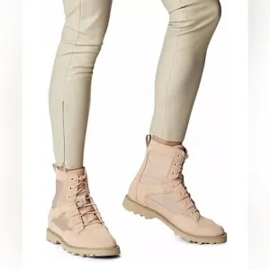 SOREL Ladies Caribou Boots Waterproof Tan Size 8 NEW