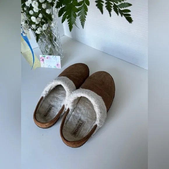 SOREL Nakisha II Slide Women's Slippers Brown/Camel Faux Fur Top Band