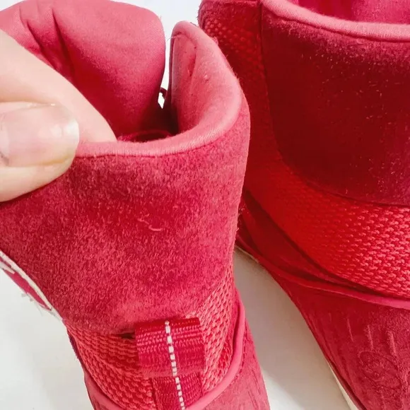 Sorel Tivoli II Red Waterproof Suede Sneaker Boots Womens Size 6