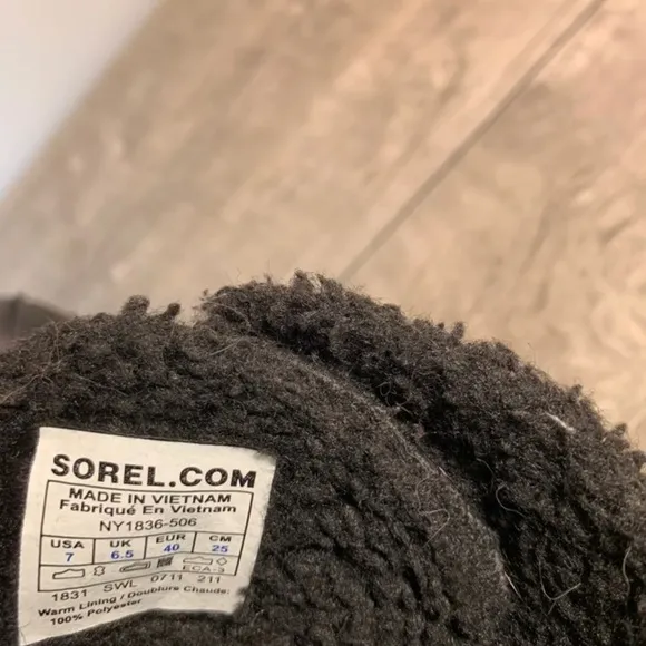 Sorel Tivoli Mid Purple Big Girls Boots 7