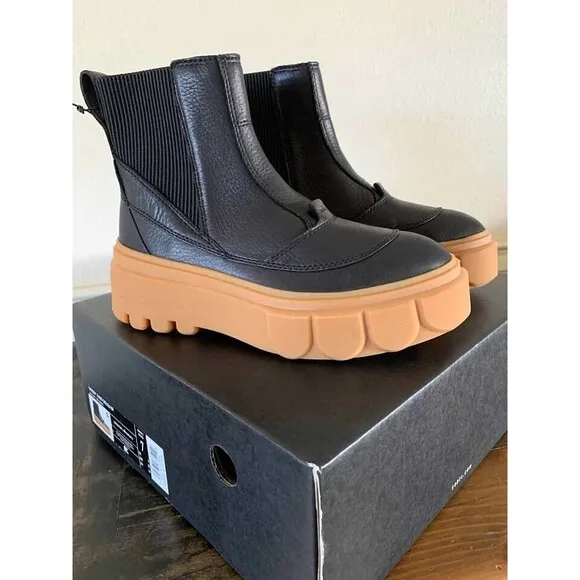 Sorel Women's Caribou X Chelsea Boots -Black  Waterproof, Leather-NIB- SZ 7-10