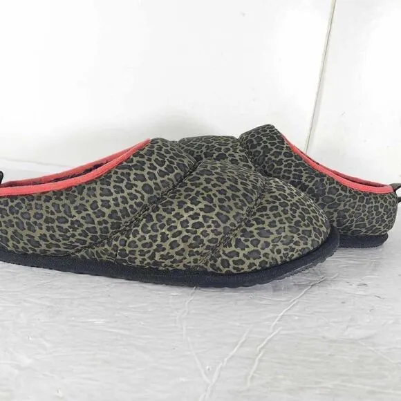 Sorel Women’s Go Bodega Run US8 Animal Print Lined Indoor/Outdoor Slippers