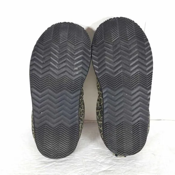 Sorel Women’s Go Bodega Run US8 Animal Print Lined Indoor/Outdoor Slippers
