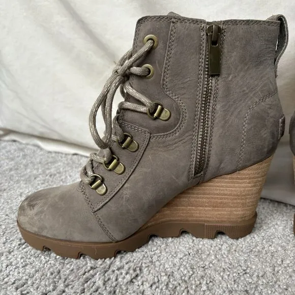 Sorel Womens Joan Uptown Lace Up Heeled Ankle Waterproof Boot Taupe Size 8