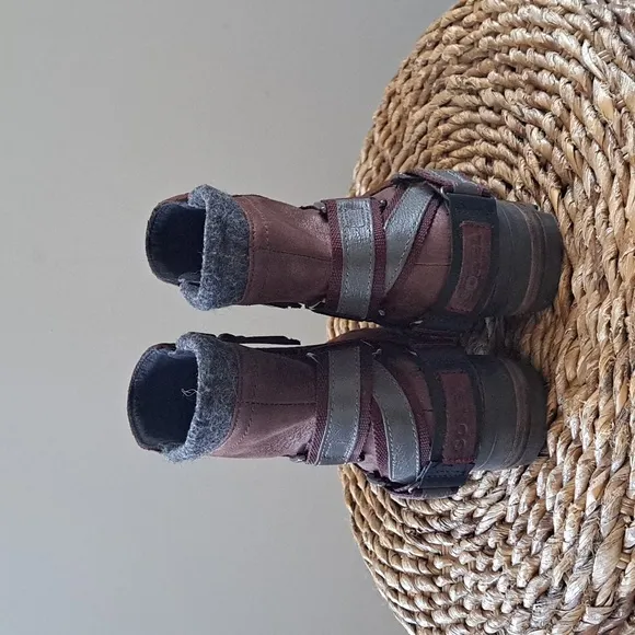 Sorel Womens Lolla Chestnut/ Rusty Red Nubuck Leather Ankle Waterproof Boots S-8