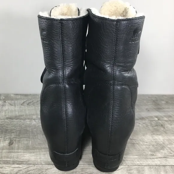 Sorel Women’s NL2703 Joan of Arctic Wedge Mid Shearling Lace Up Boots Size 11