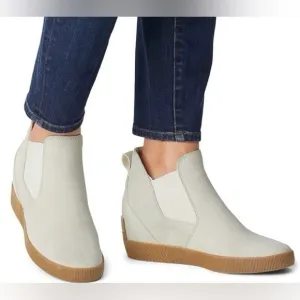Sorel Women's Size 10 Out N About Slip On Chalk White Suede Wedge Booties Shoes