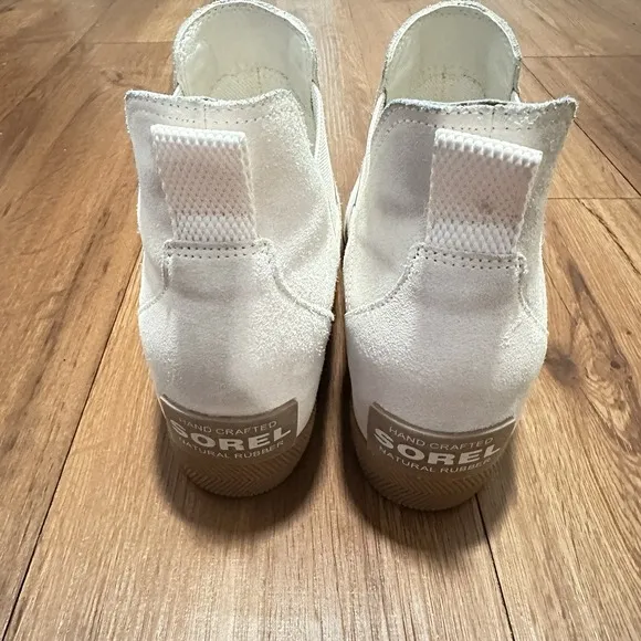 Sorel Women's Size 10 Out N About Slip On Chalk White Suede Wedge Booties Shoes