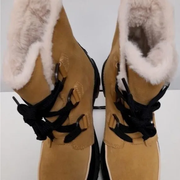 SOREL Women's Tivoli IV Waterproof Winter Boots size 11 like new