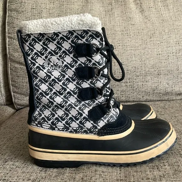 Sorel Women's Winter  PAC T Waterproof Boots Size 11