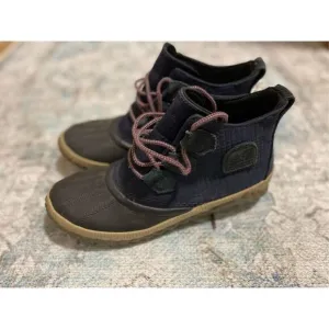 Sorel Blue/Black Out N About Waterproof Boots Women's Size 8  NL3796-439