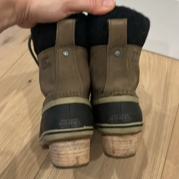 SorelSlimpack II Lace Winter Boots - Women's 9