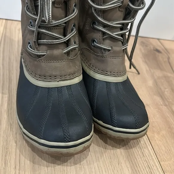 SorelSlimpack II Lace Winter Boots - Women's 9