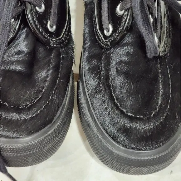 Sperry Top Sider black fur and patent leather deck shoes sneakers size 7