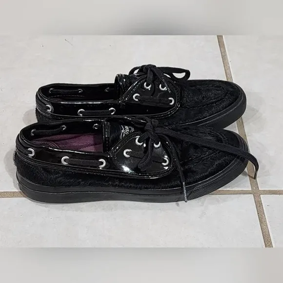 Sperry Top Sider black fur and patent leather deck shoes sneakers size 7